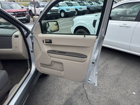 Used 2012 Ford Escape XLS image 21
