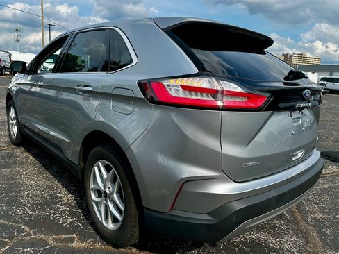 Used 2024 Ford Edge SEL AWD/4WD image 6