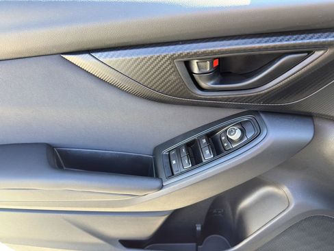 Used 2021 Subaru Crosstrek 2.0i Premium w/ Moonroof Package image 15