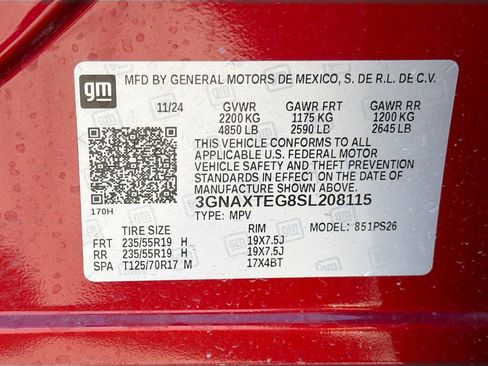 Used 2025 Chevrolet Equinox RS AWD/4WD image 34