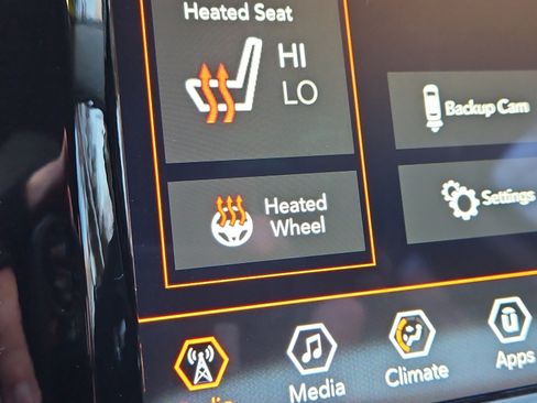 Used 2020 Jeep Cherokee Limited image 13