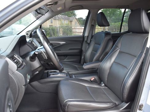 Used 2023 Honda Ridgeline RTL-E image 7