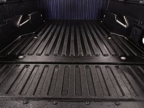 Used 2023 Toyota Tacoma TRD Sport AWD/4WD image 13