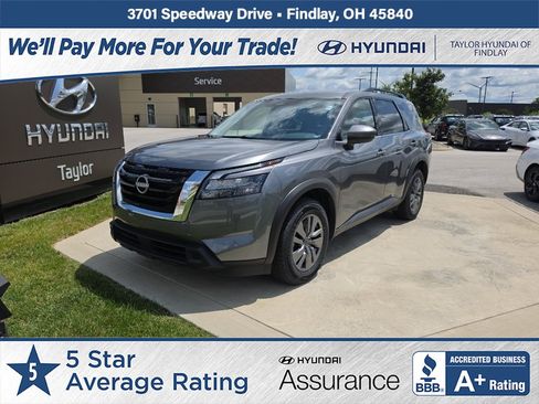 Used 2025 Nissan Pathfinder SV AWD/4WD image 1