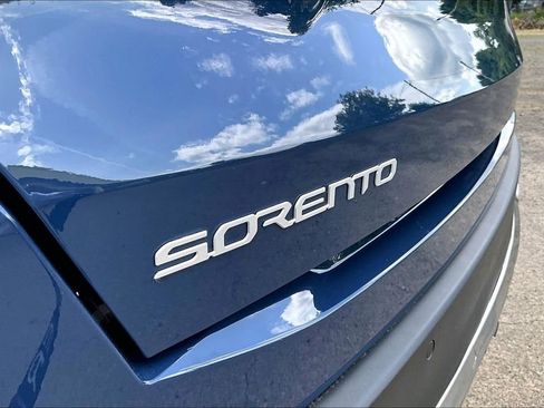Used 2024 Kia Sorento S w/ Panoramic Sunroof Package AWD/4WD image 33