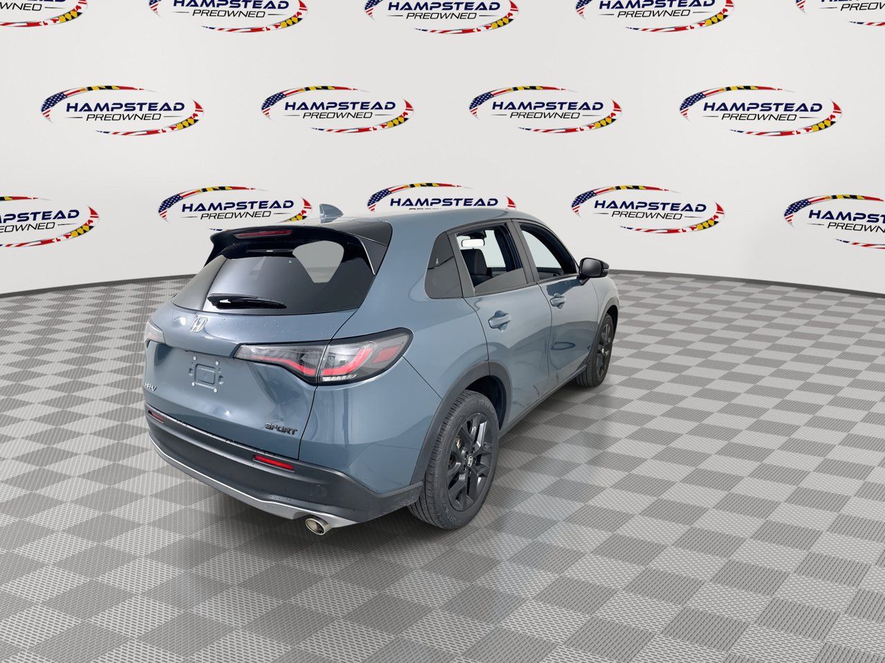 Used 2025 Honda HR-V Sport image 8