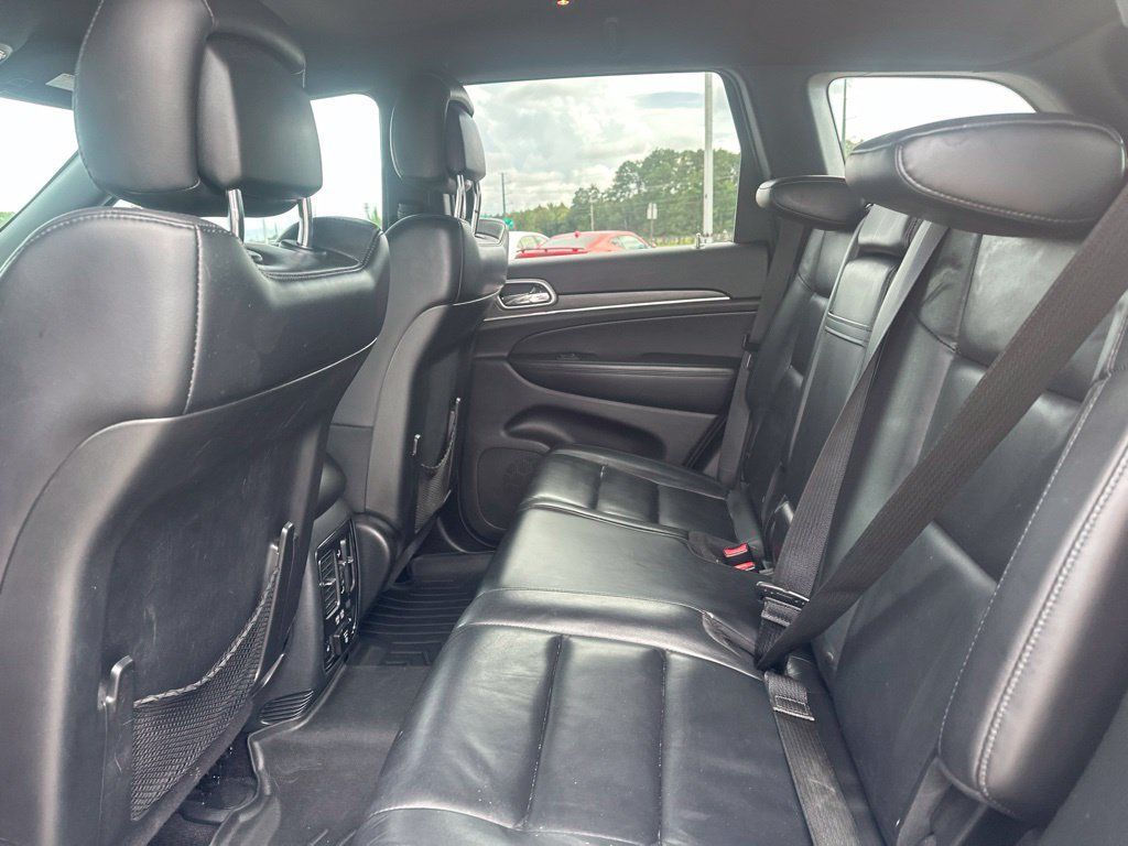 Used 2018 Jeep Grand Cherokee Limited RWD image 11