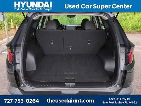 Used 2024 Hyundai Tucson SE FWD image 12