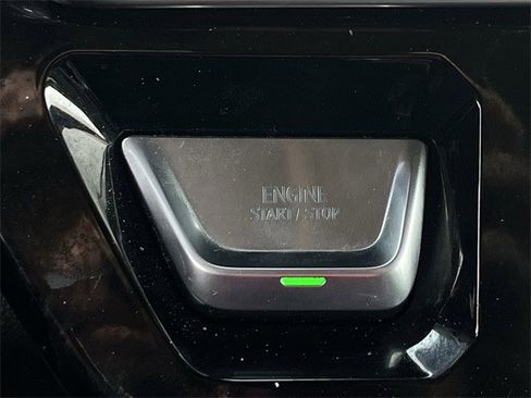 Used 2022 GMC Sierra 1500 Denali w/ Denali Reserve Package image 22