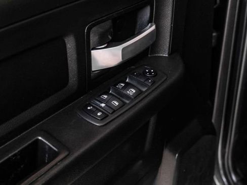 Used 2019 RAM 2500 Tradesman w/ Chrome Appearance Group image 39