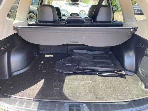 Used 2019 Subaru Forester Touring AWD/4WD image 15