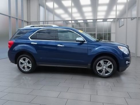 Used 2010 Chevrolet Equinox LTZ FWD image 9