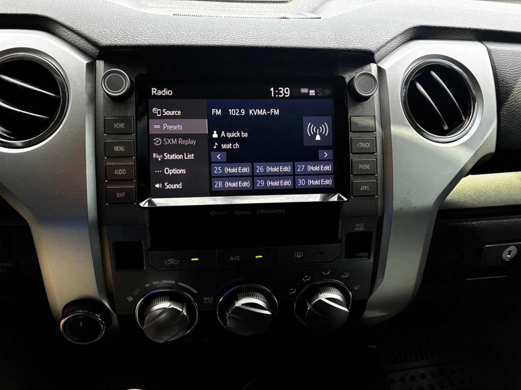 Used 2020 Toyota Tundra SR5 w/ SR5 Upgrade Package AWD/4WD image 26