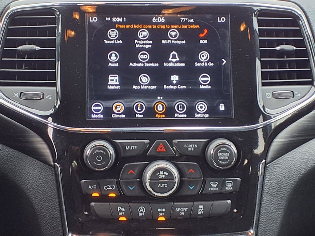 Used 2022 Jeep Grand Cherokee Laredo E RWD image 21