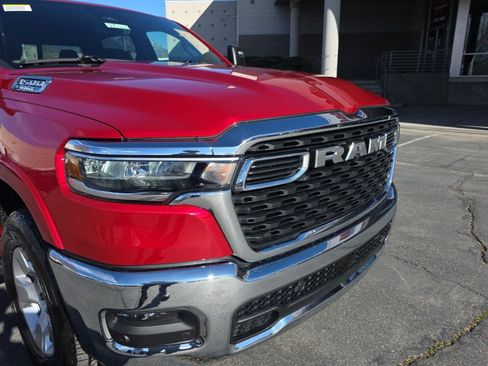 New 2026 RAM 1500 Big Horn AWD/4WD image 9