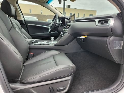 New 2026 Genesis G70 2.5T AWD/4WD image 11