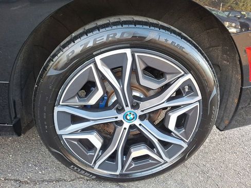 Certified 2024 BMW iX xDrive50 w/ Sport Package AWD/4WD image 7