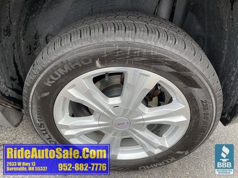 Used 2017 GMC Terrain SLE image 24