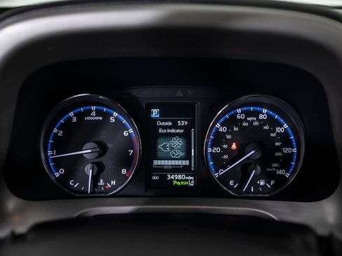 Used 2017 Toyota RAV4 Platinum image 26