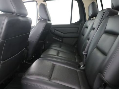 Used 2010 Ford Explorer Sport Trac Limited AWD/4WD image 27