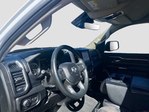 Used 2022 RAM 1500 Laramie AWD/4WD image 9