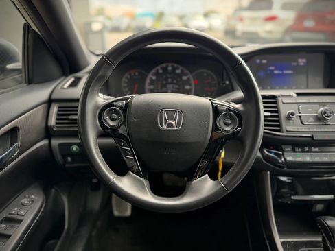Used 2016 Honda Accord Sport image 7