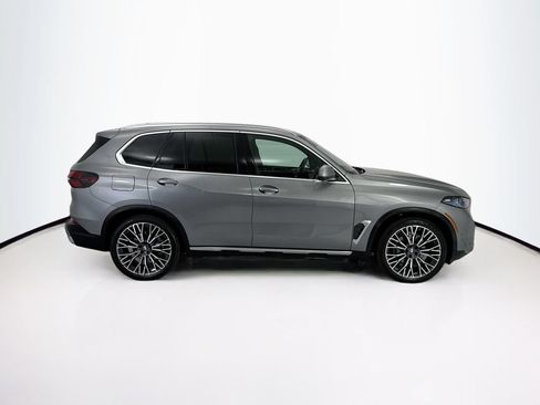 Certified 2026 BMW X5 xDrive40i AWD/4WD image 4