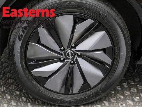 Used 2024 Nissan Ariya FWD image 32