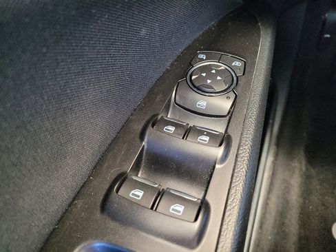 Used 2017 Ford Fusion SE FWD image 27