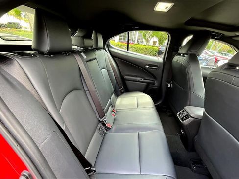 Used 2020 Lexus UX 200 w/ Premium Package FWD image 20