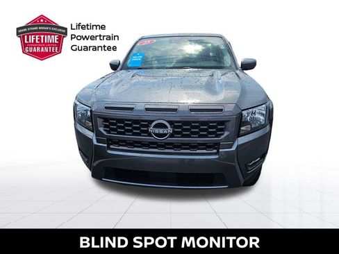 Certified 2025 Nissan Frontier SV w/ SV Convenience Package RWD image 5