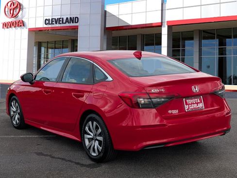 Used 2024 Honda Civic LX image 5