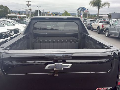Used 2024 Chevrolet Silverado EV RST AWD/4WD image 6