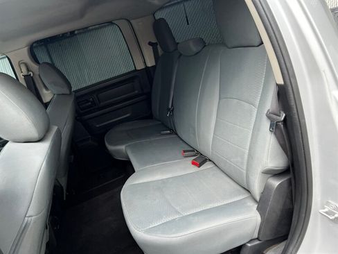 Used 2016 RAM 1500 ST w/ SXT Appearance Group AWD/4WD image 18