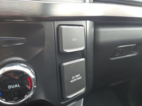 New 2025 Ford F350 Lariat w/ Lariat Ultimate Package AWD/4WD image 30