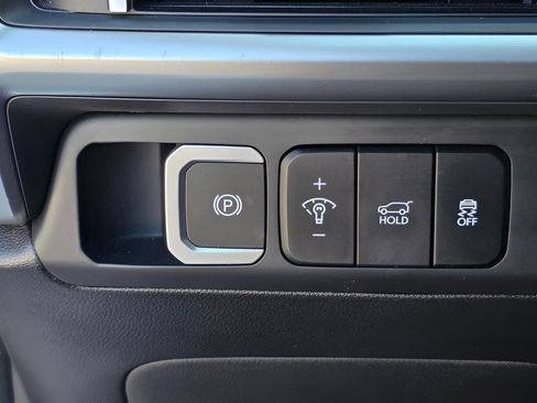 Used 2024 Hyundai Santa Fe SEL image 25