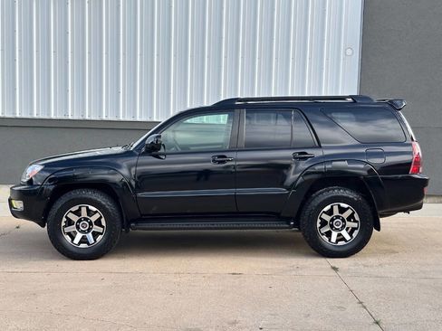 Used 2003 Toyota 4Runner SR5 image 8
