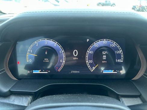 Used 2023 Jeep Grand Cherokee Overland AWD/4WD image 21