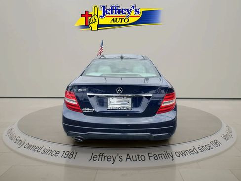 Used 2013 Mercedes-Benz C 250 Coupe image 2