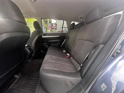 Used 2013 Subaru Outback 2.5i Premium w/ All-Weather Pkg AWD/4WD image 35