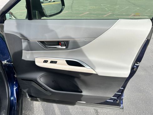 Certified 2021 Toyota Venza Limited w/ Advanced Technology Package image 27