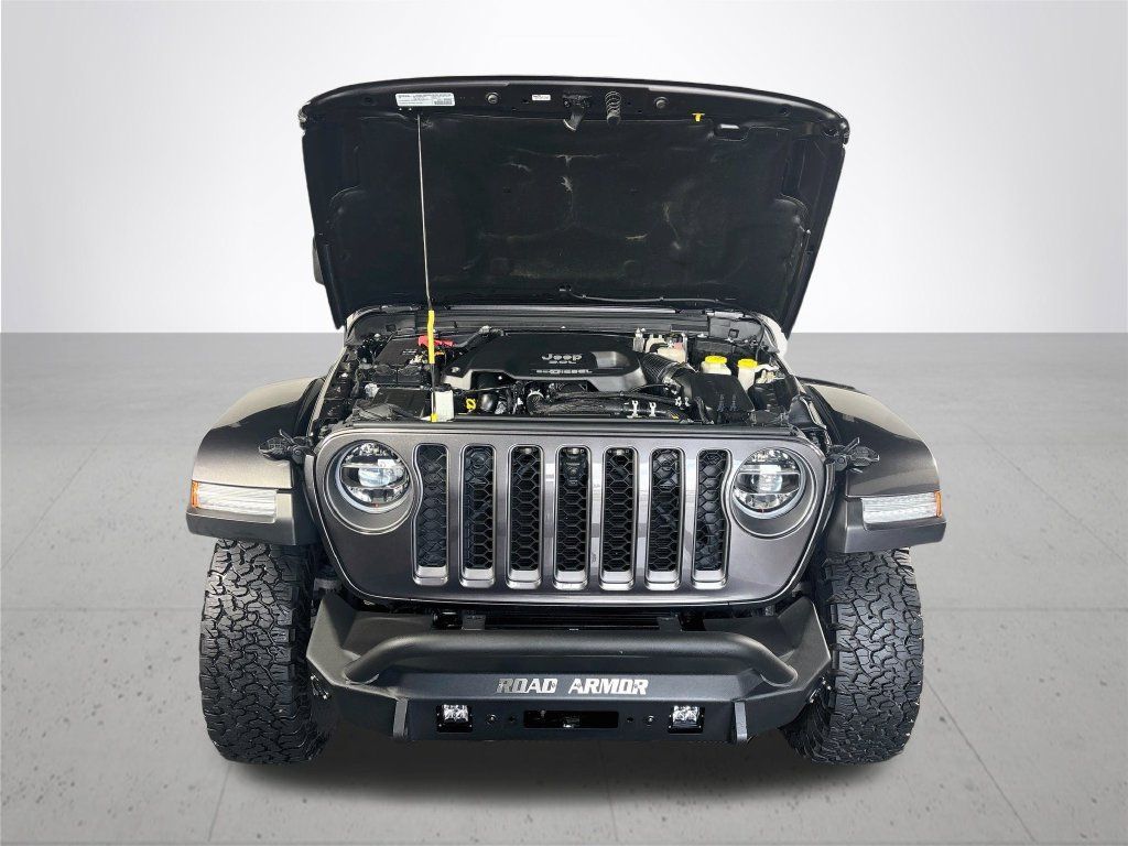 Used 2022 Jeep Wrangler Unlimited Rubicon w/ LED Lighting Group AWD/4WD image 22