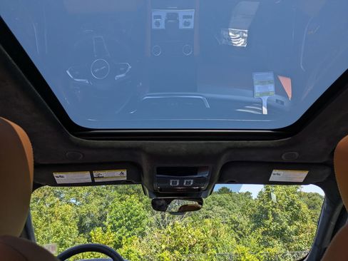 New 2026 Jaguar F-PACE R-Dynamic S image 26