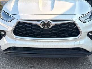 Certified 2021 Toyota Highlander XLE AWD/4WD video 1