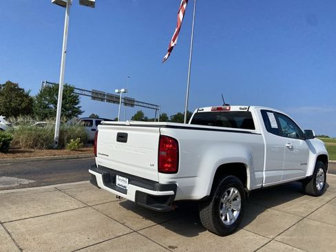 Used 2022 Chevrolet Colorado LT w/ Fleet Safety Package RWD image 11