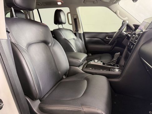 Used 2022 INFINITI QX80 Luxe w/ Cargo Package RWD image 28