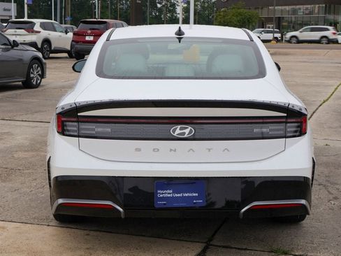 Used 2025 Hyundai Sonata SEL FWD image 19