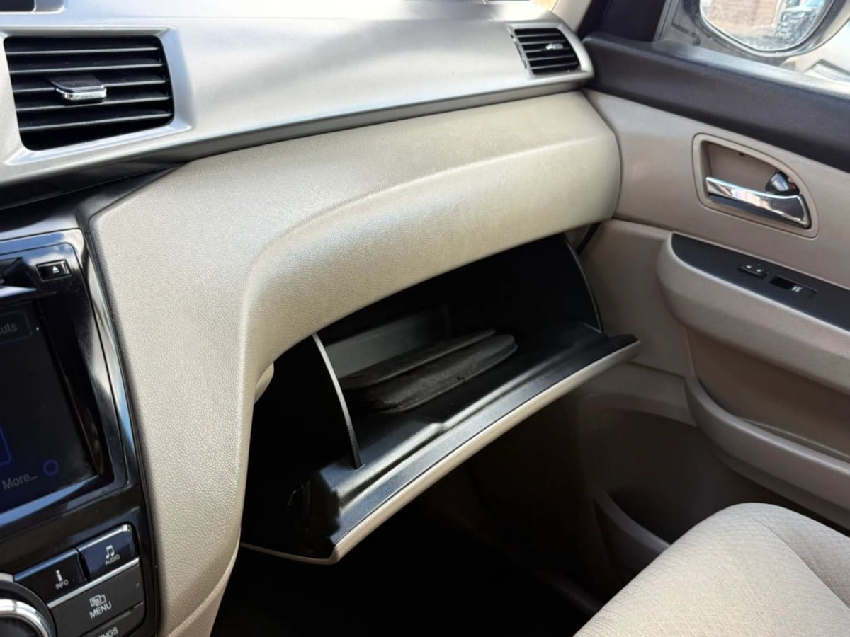 Used 2016 Honda Odyssey EX image 55