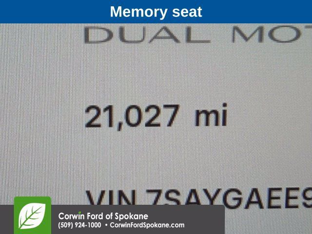 Used 2024 Tesla Model Y Long Range AWD/4WD image 4