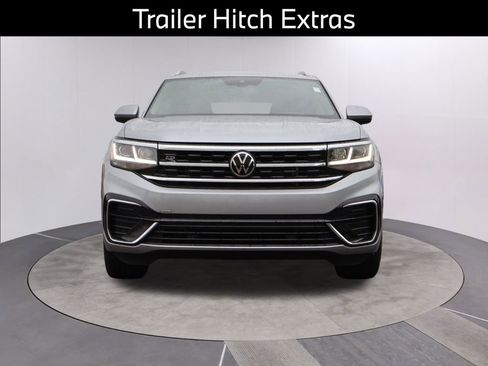Certified 2022 Volkswagen Atlas Cross Sport SEL R-Line image 3